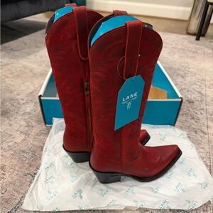 Lane Boots Smokeshow – Smoldering Ruby – New in Box – Size 7.5